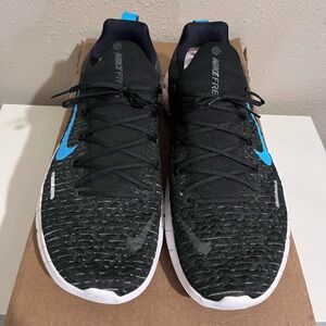 Nike Men's Black and Blue Athletic Shoes